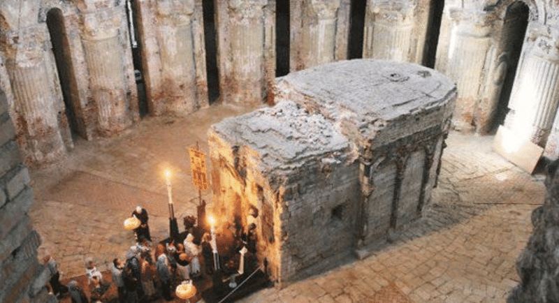 розкриття Гроба Господнього