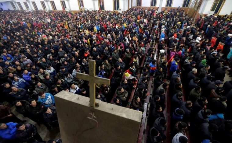 Китай прибирає Біблію