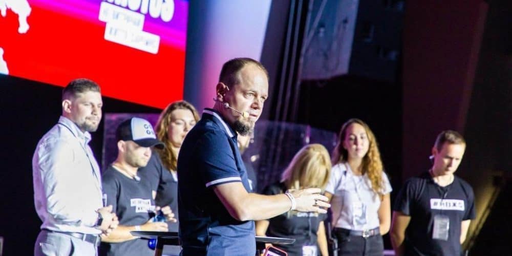 не витрачай