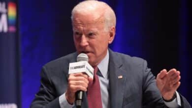 Репаративну терапію