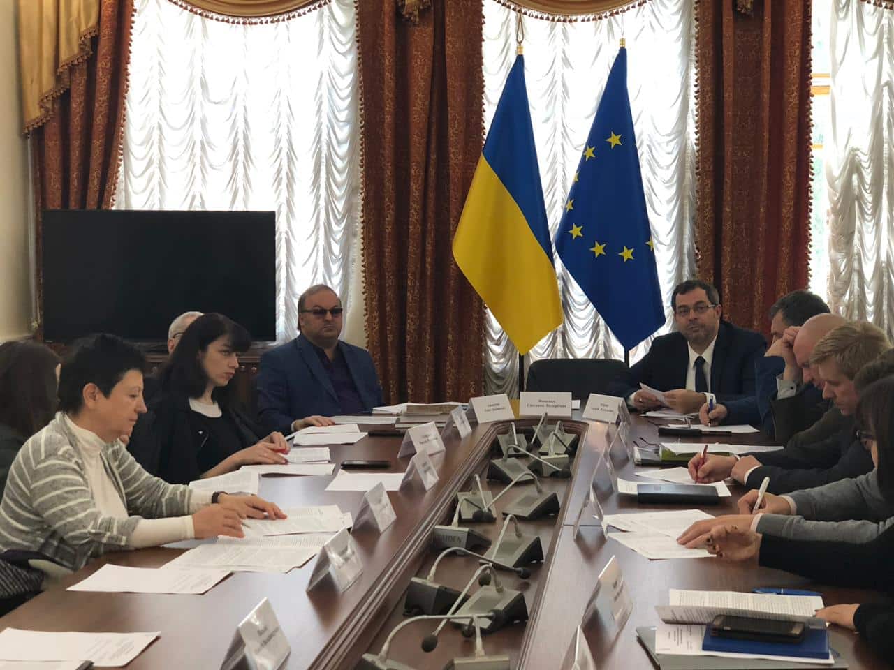 НАН України