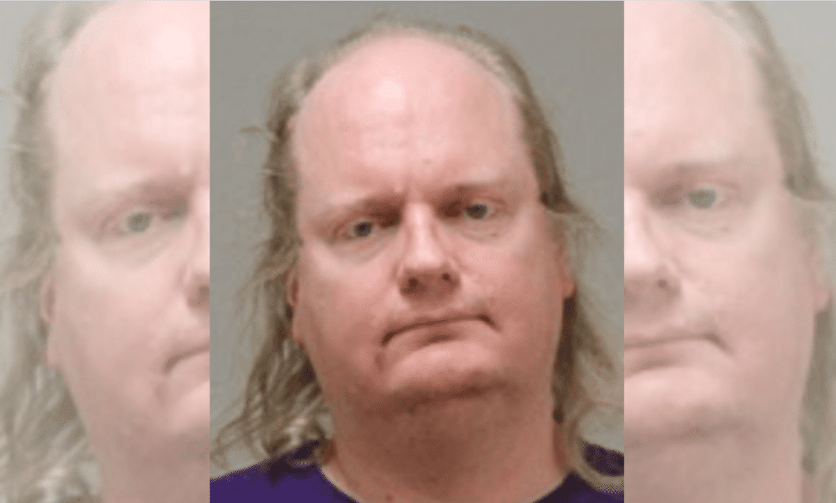 за дитячу порнографію