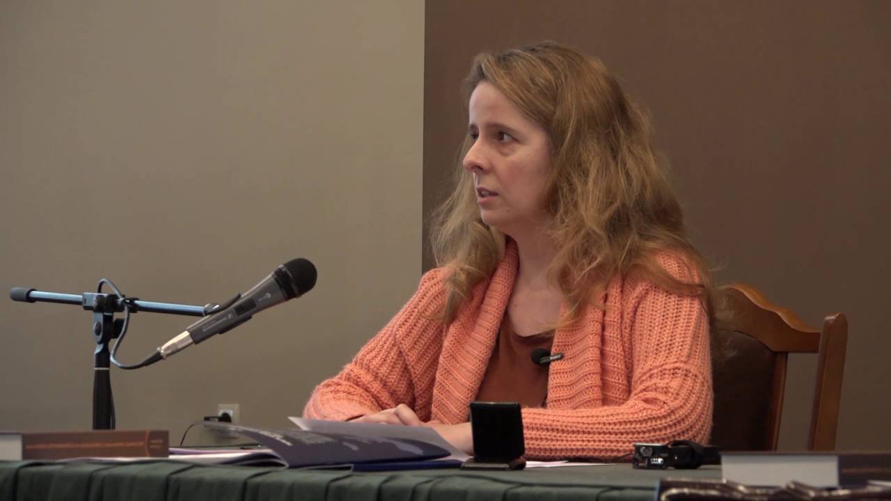 Олена Богдан