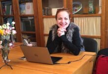 Олена Львова