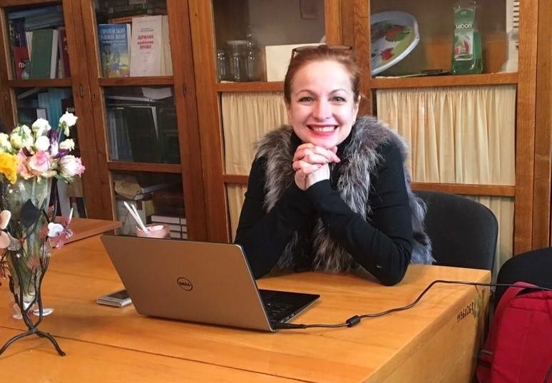 Олена Львова