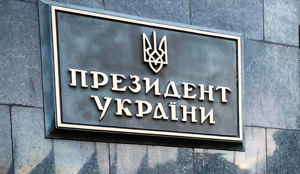 про заборону сурогатного материнства