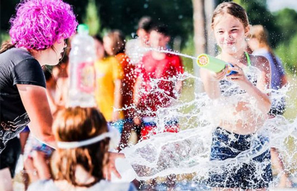 відкриття дитячих таборів