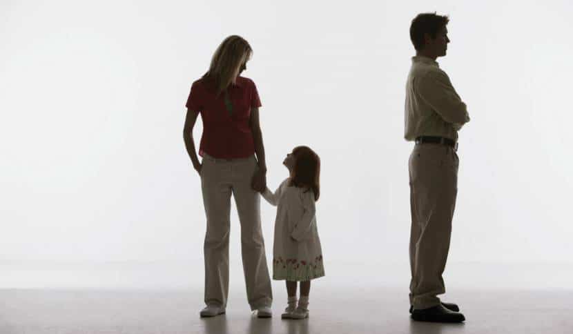 батьківства