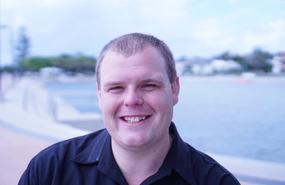 спалити баптистську церкву