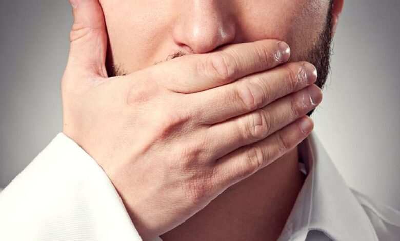 про політику