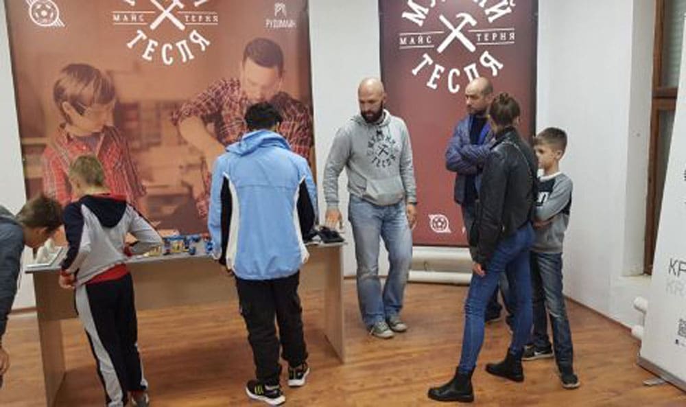 Мудрий тесля