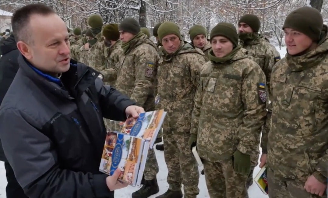 Біблія, військовослужбовці