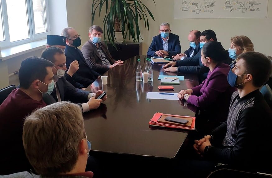 питання організації Великодніх святкувань