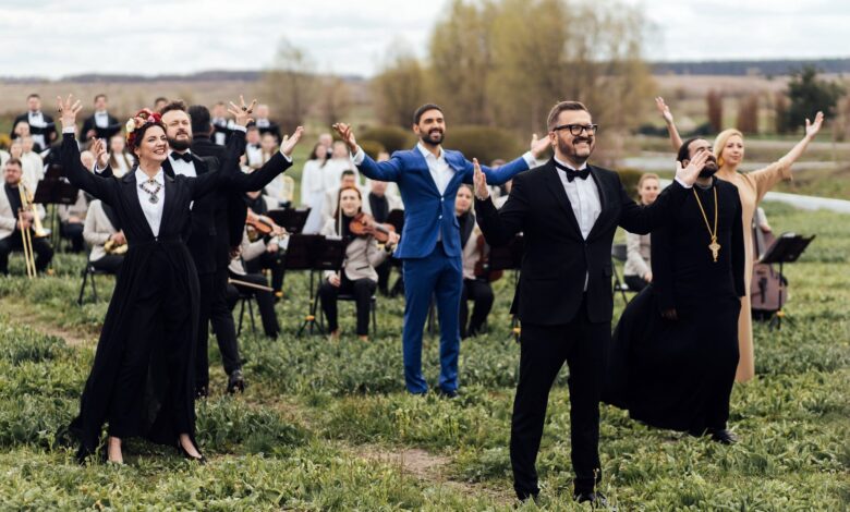 пісня 12 мовами