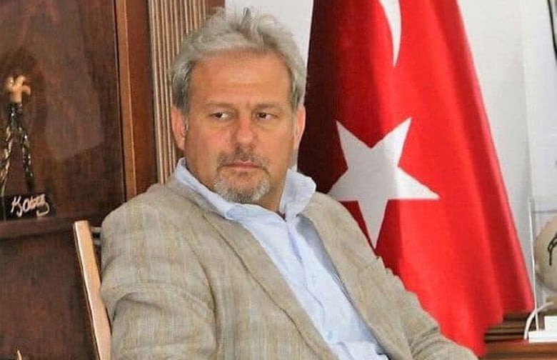 покинути Туреччину