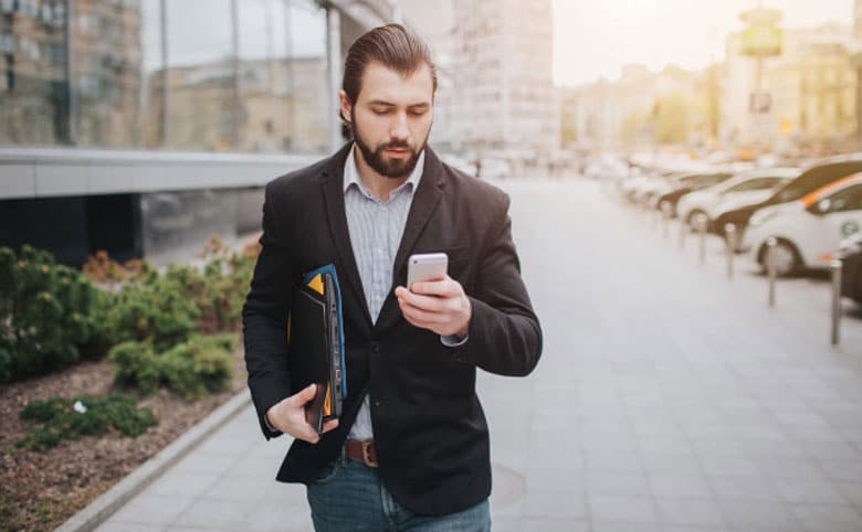 запізнення