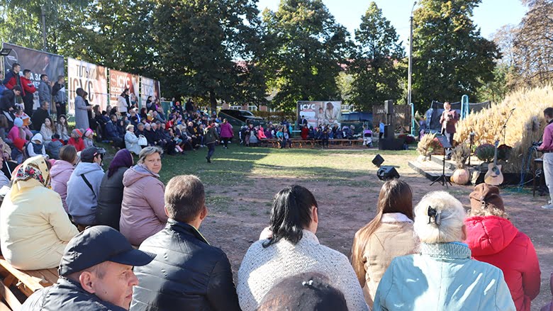 У селі Оженин