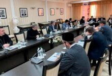 з Прем’єр-міністром України