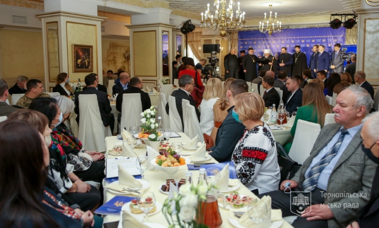 Молитовний сніданок