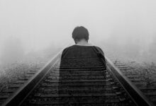 бути загубленим