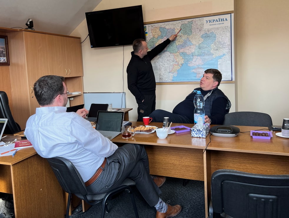 Церква під час війни: відбулася зустріч баптистського Союзу за участю генерального секретаря Всесвітнього баптистського альянсу