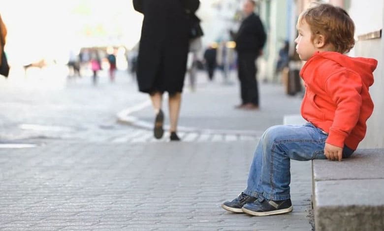 Дитина не сама