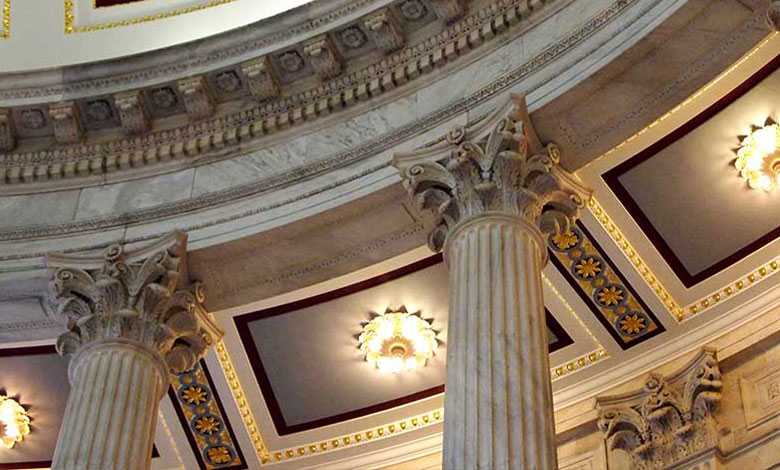 Переслідувач року