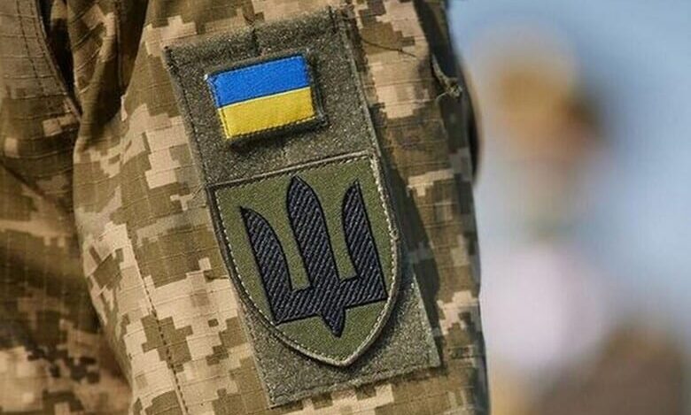 военнослужащие