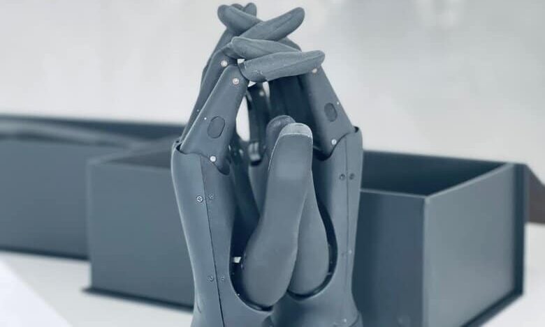 біонічні протези