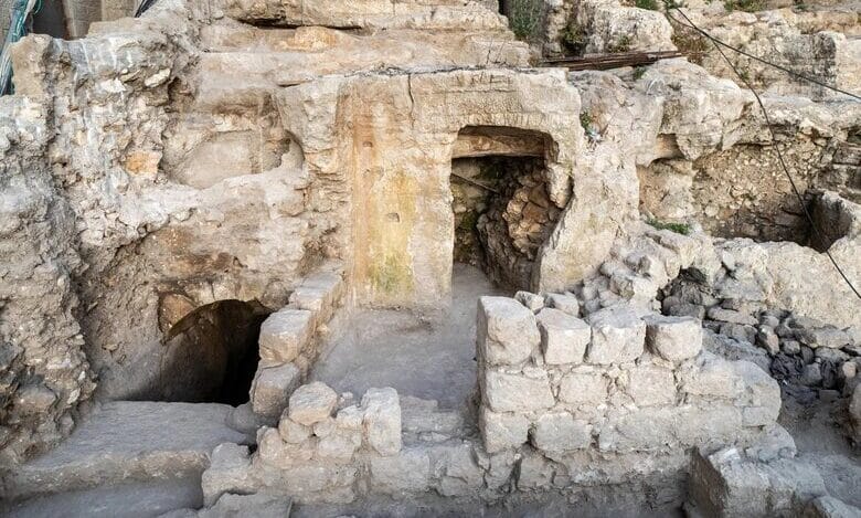 стародавня міква