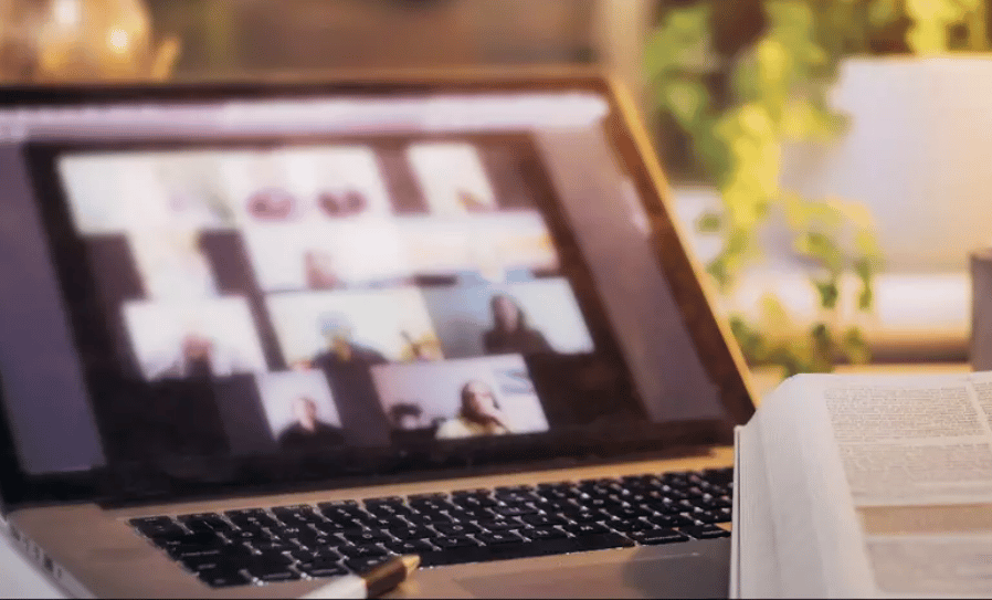 цифрова релігія