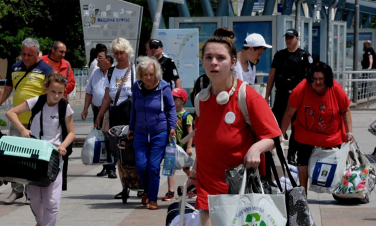 про еміграцію