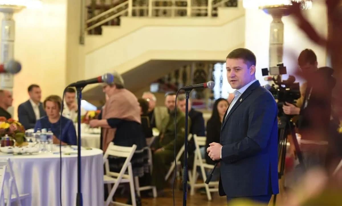 З вірою в перемогу