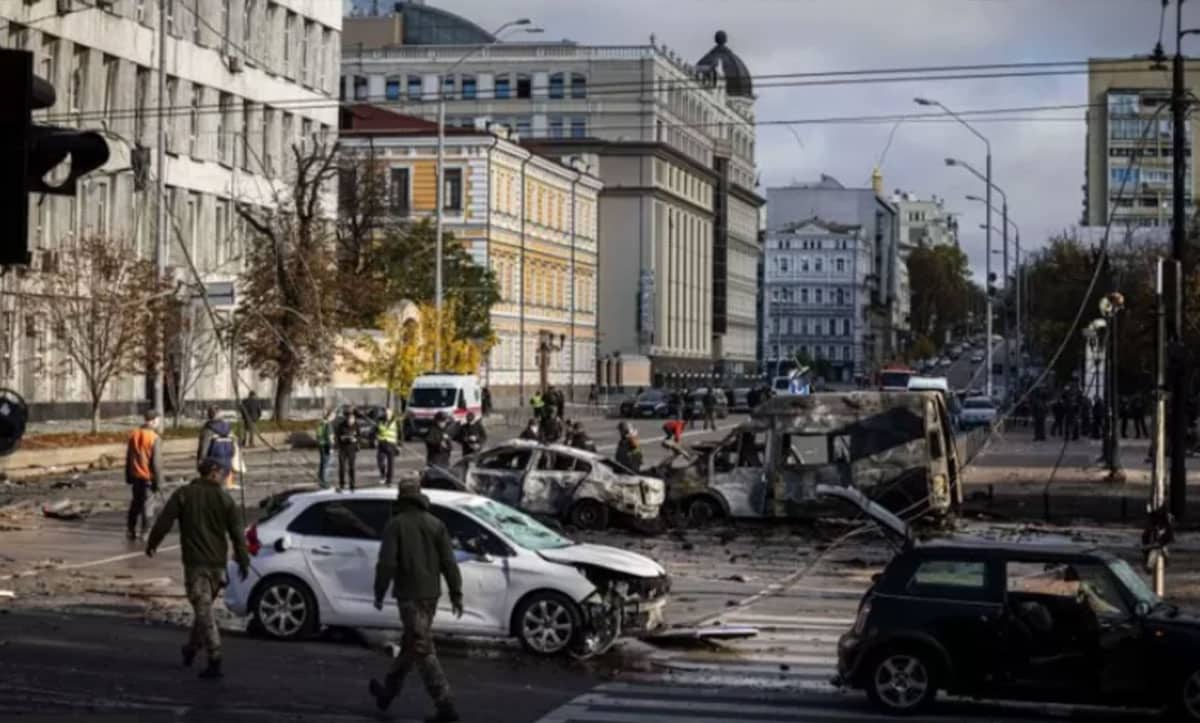 вибухами у центрі міста