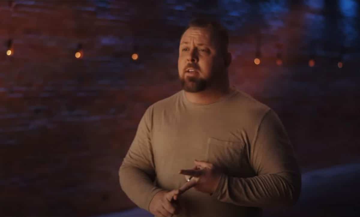 прийняв іслам