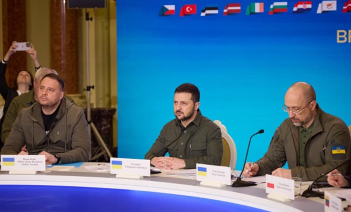 визнати Голодомор геноцидом