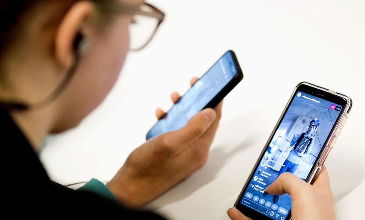 користування цифровими медіа