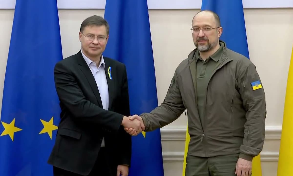 половина енергосистеми України