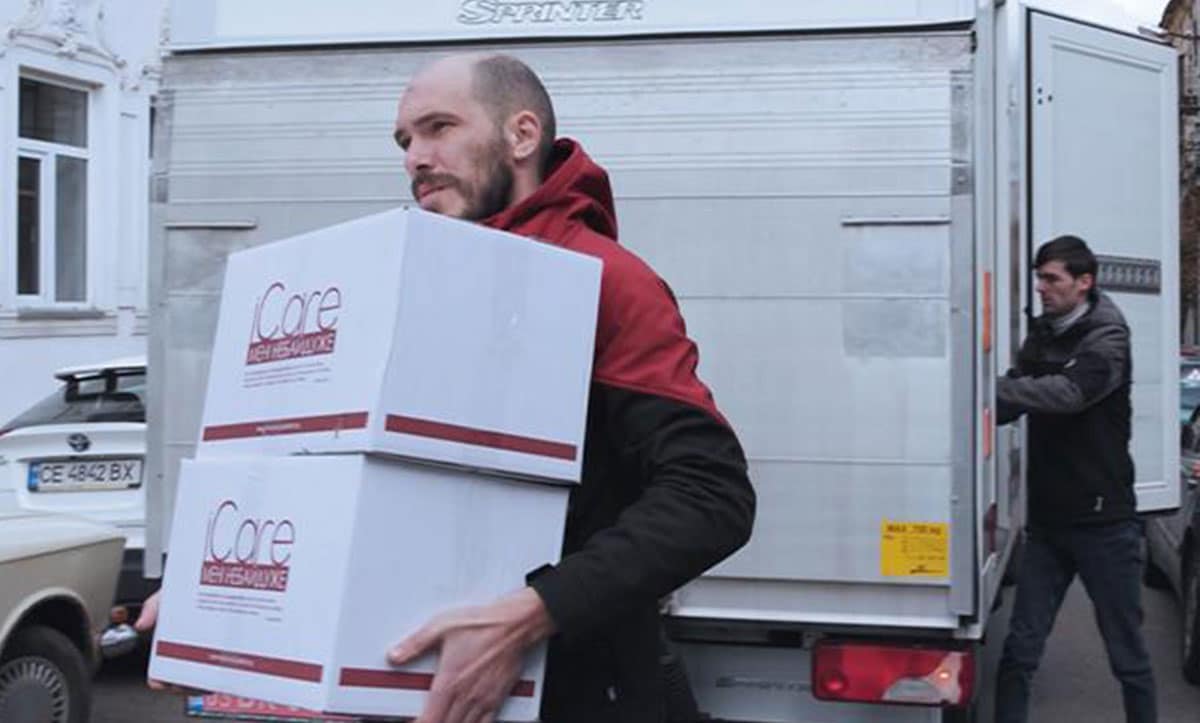 світові служіння