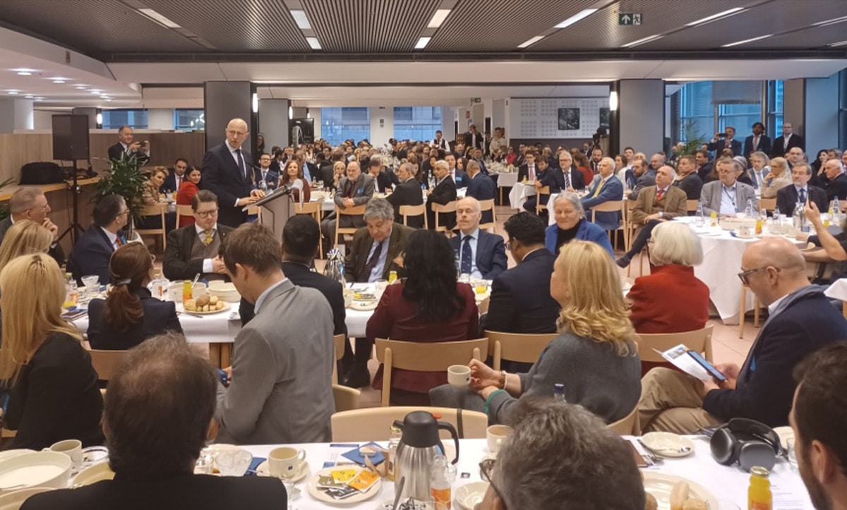 молитовний сніданок у Європейському парламенті