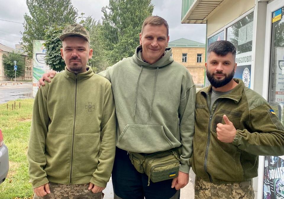 Капелан та волонтерка з Києва: «Найважливіша наша справа − вислухати людей»