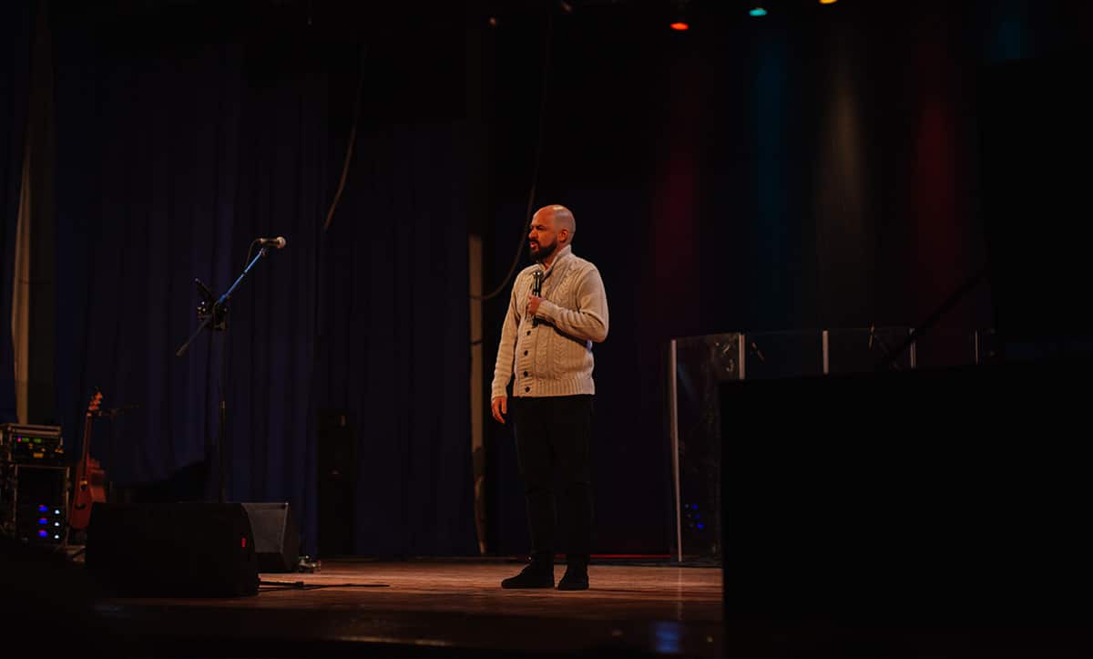 Світло, подарунки і Різдво: у Луцьку відбувся благодійний концерт для переселенців