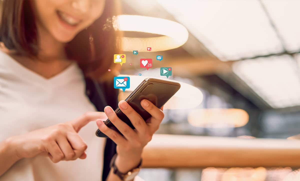 Соціальні медіа