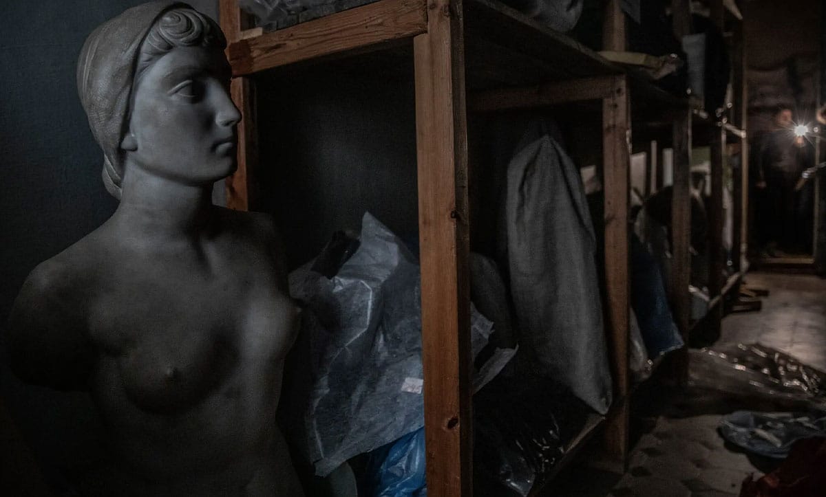 викрадення витворів мистецтва