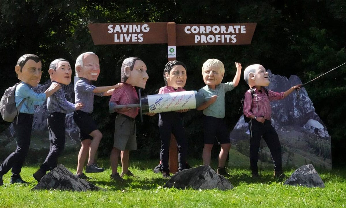 зростання бідності та багатства