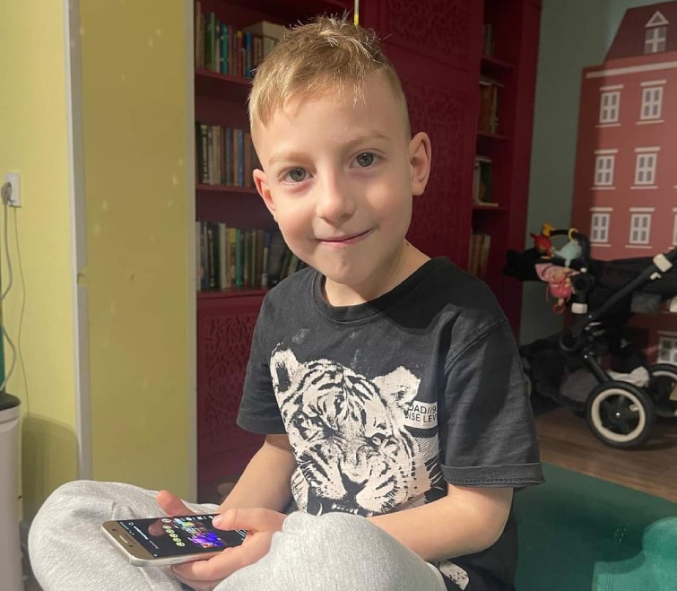 Хлопчик молився і чекав: військовий врятував 7-річного Стаса з Бахмута та його сім’ю