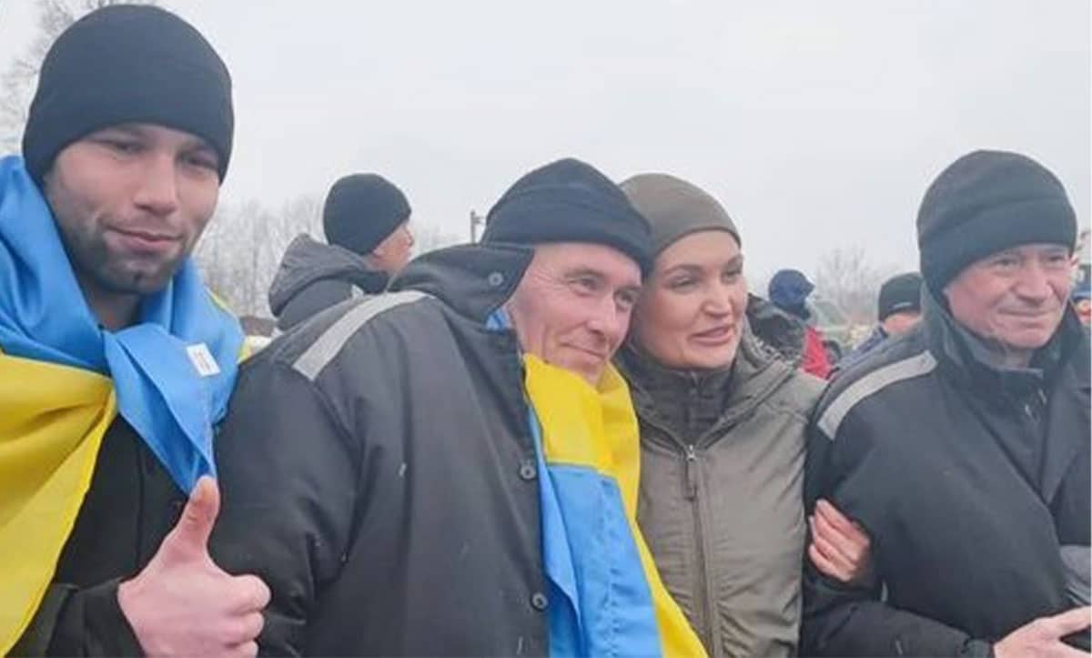 звільнення з полону