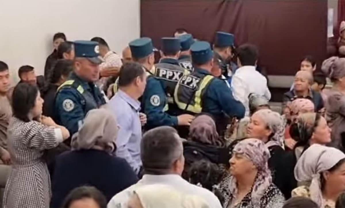 обшуки баптистських церков в Узбекистані