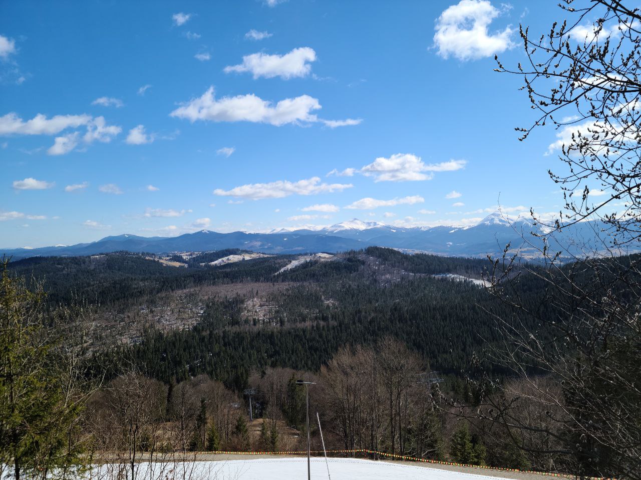 Церква «Христос є відповідь» провела 31 благодійний табір відпочинку в Карпатах