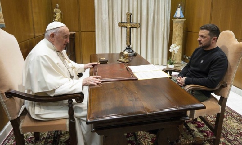 Президент зустрівся з Папою Римським